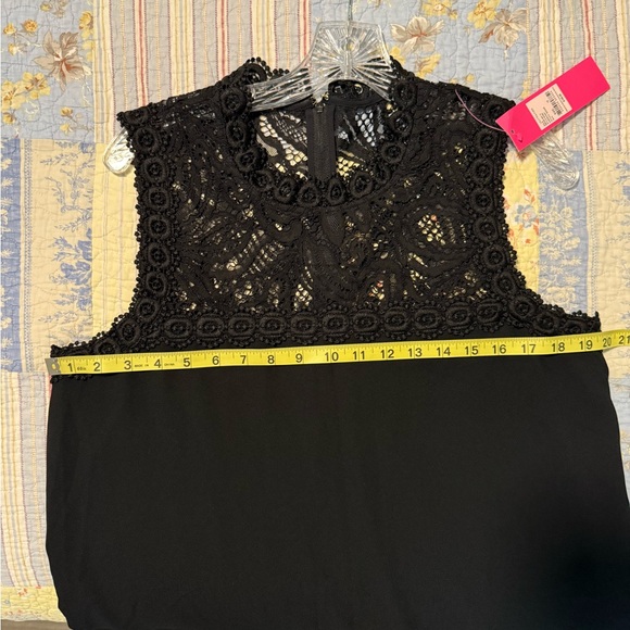 Lilly Pulitzer Harmon Onyx Lace Dress - Picture 4 of 5